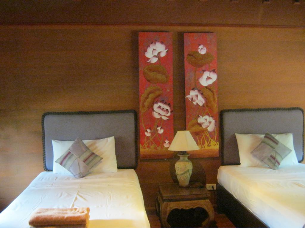 P6 Coconut Paradise Koh Samui